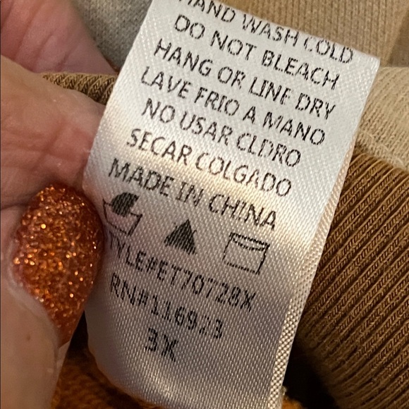 Easel Earth Tone Mixed Media Patchwork Crewneck Sweatshirt w/Plaid Accents - Picture 8 of 9